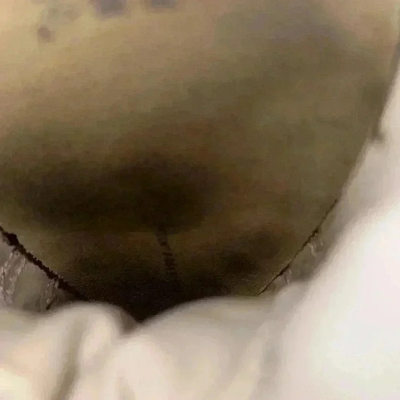 SOLD. SOLD. Converse Chucks size 7 - Picture 9 of 9